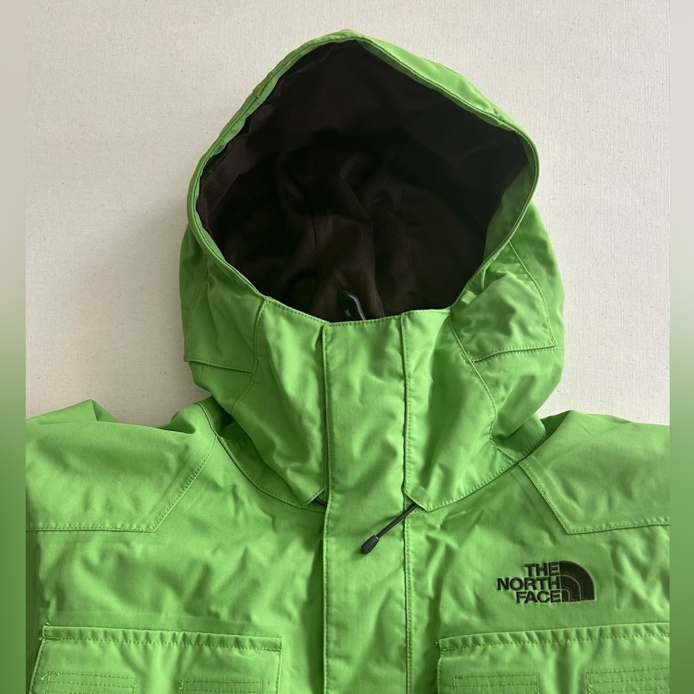 The North Face Men’s Hooded Rain Jacket